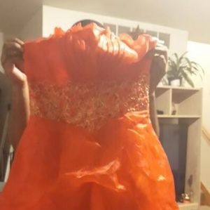 Red/gold wedding dress